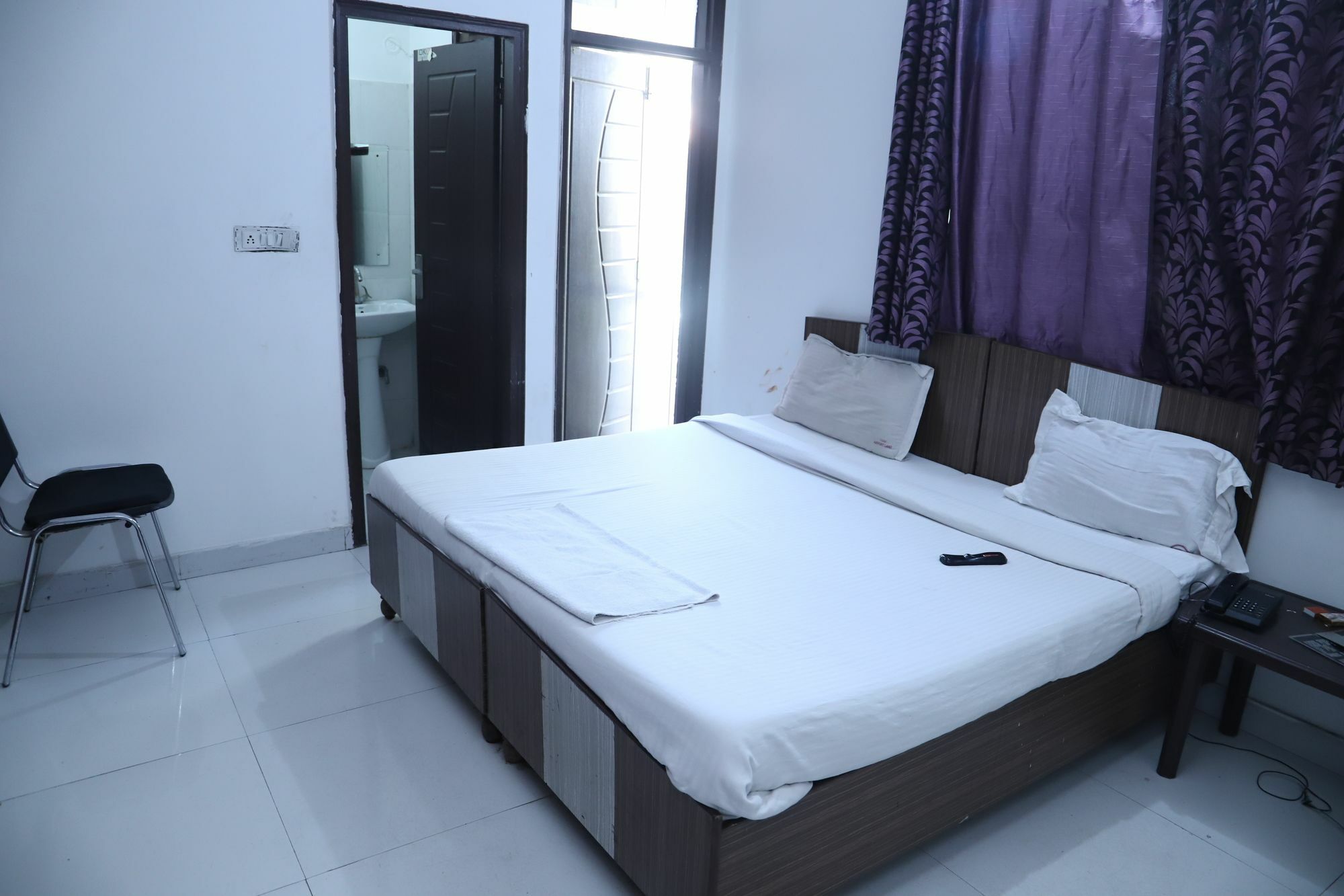 Hotel Airport Land นิวเดลี ภายนอก รูปภาพ